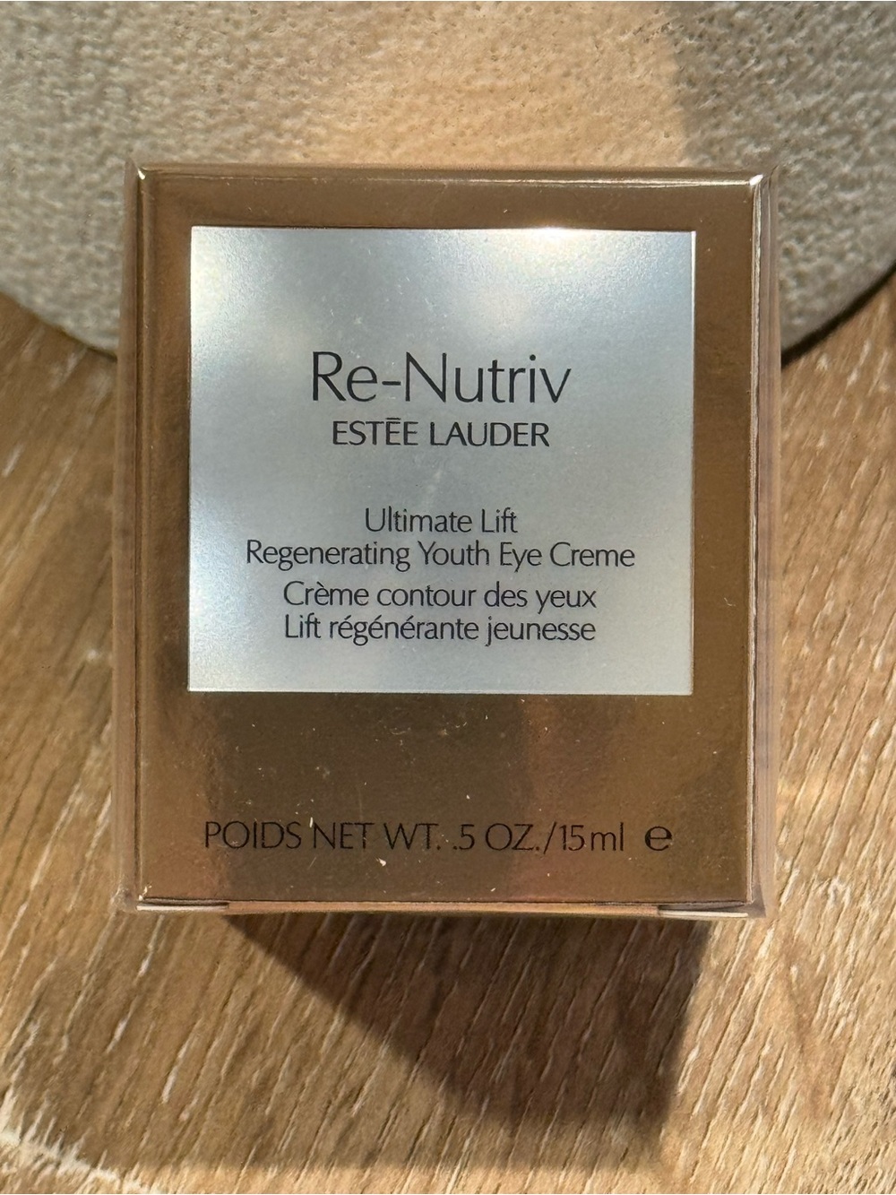 NWT Estée Lauder Re-Nutriv Ultimate Lift regenerating youth Eye cream